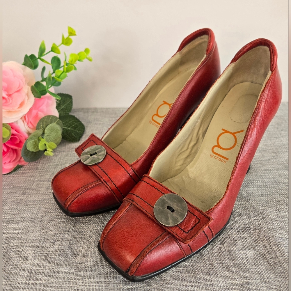 Terracotta‎ Red You by Crocs Leather 3" Pumps Shoes Size 6.5 US, 37 EU